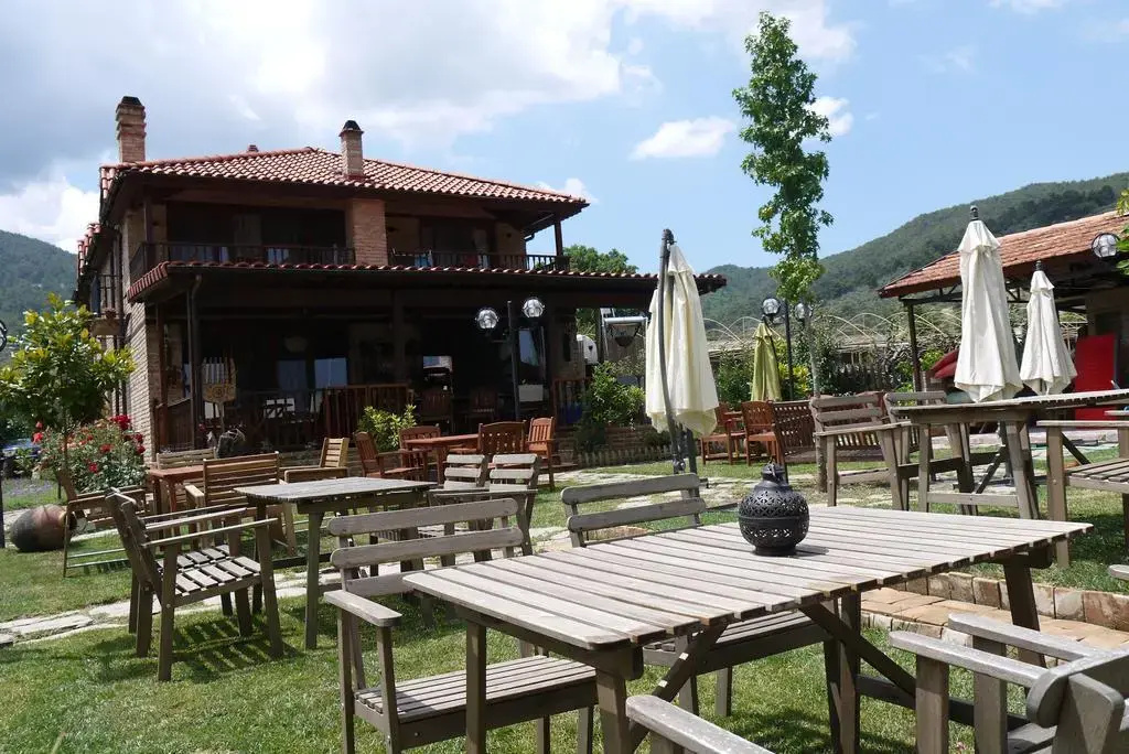 Naturalife Farm Hotel