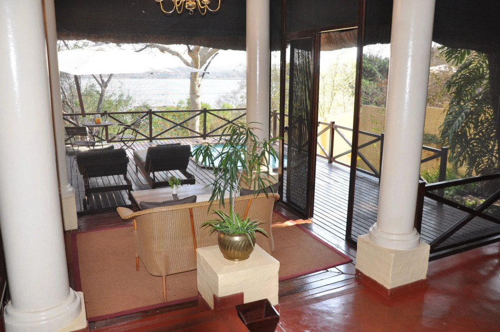 The River Club - Général