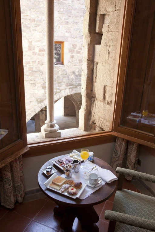 Parador de Cardona - Général