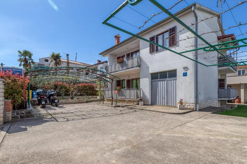 Apartment Mirijana