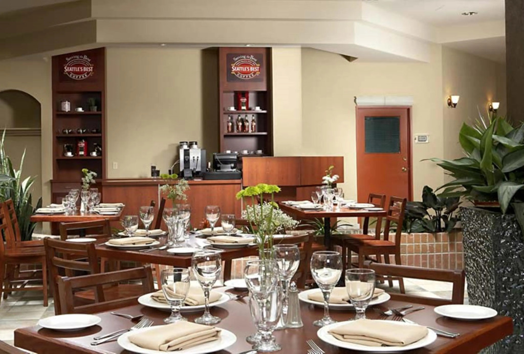 Four Points by Sheraton Edmonton South - фото 31