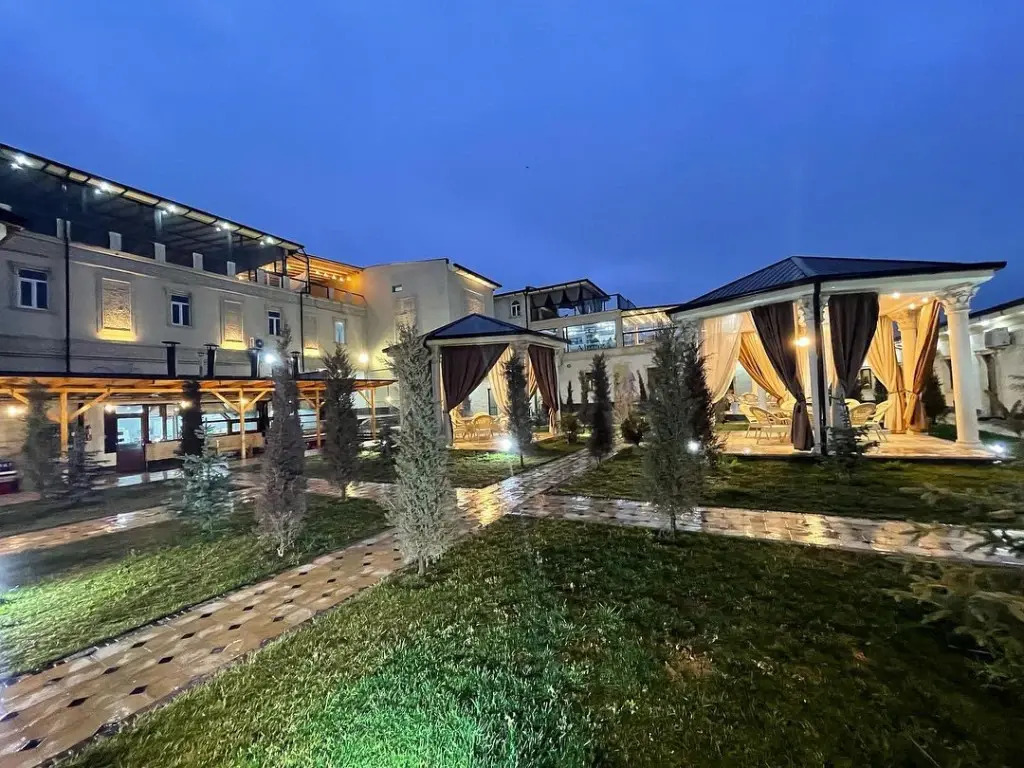 Ташкент: Отель Almaz Plaza Hotel