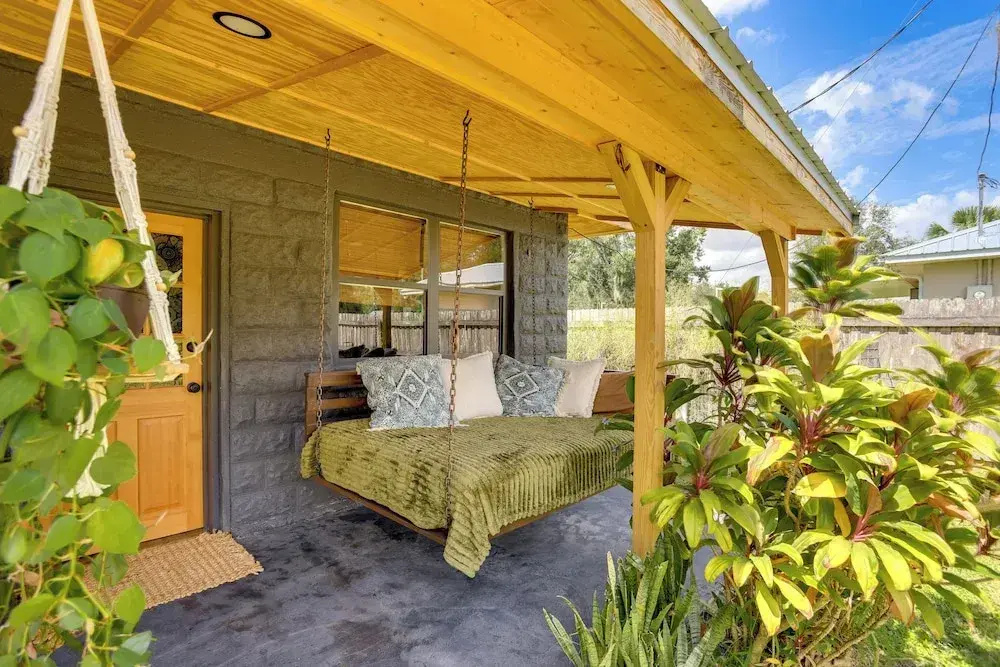 < 1 Mi to Downtown Arcadia: Tranquil Wooded Escape