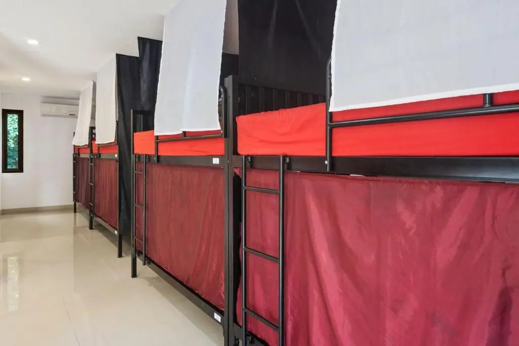 Bed in Dorm