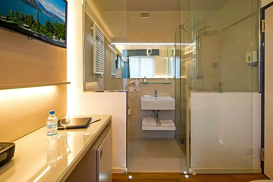 Hotel Campione - Chambres