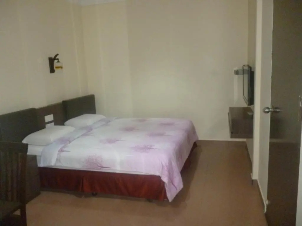 G Six Hotel