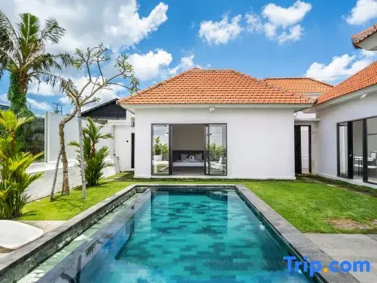 The R Villa Masurai