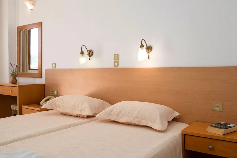 Economy room