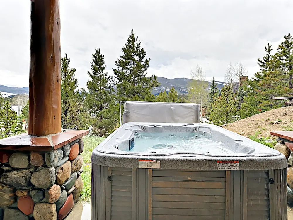 4br Log W/ Hot Tub, Sauna & Chef's Kitchen 4 Bedroom Home