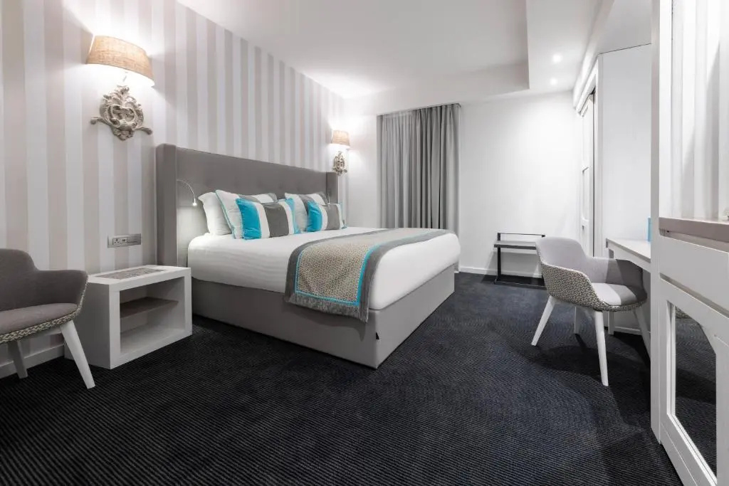 Standard Double room (full double bed)