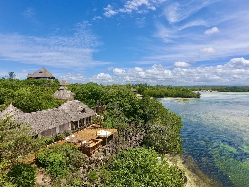 Beach & Waterfront