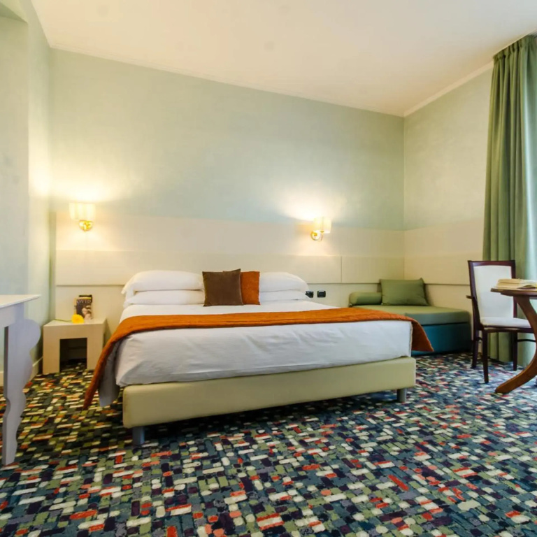 Hotel photo 32