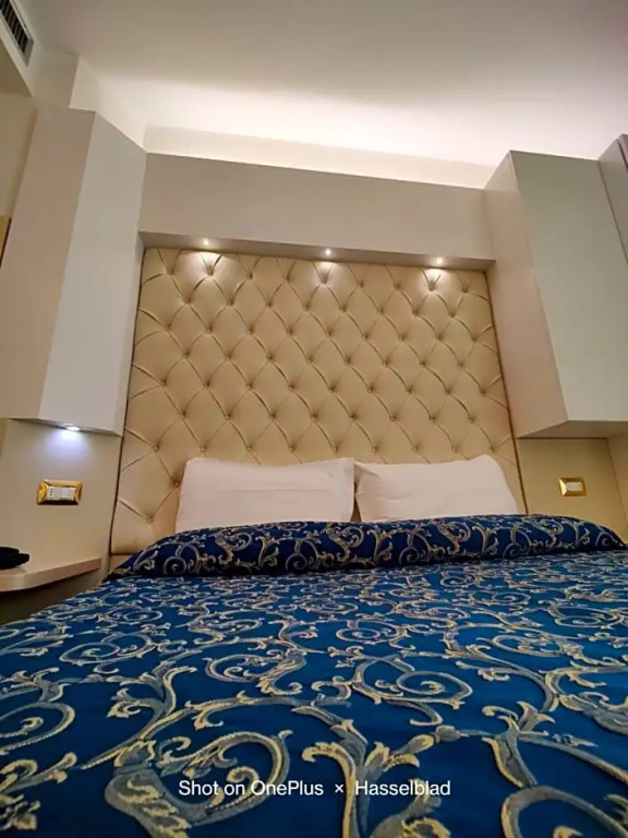 Hotel Ambassador - Chambres