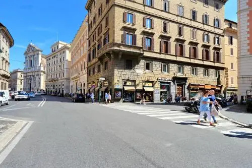 5-Bedroom Holiday Apartments in Campo de Fiori
