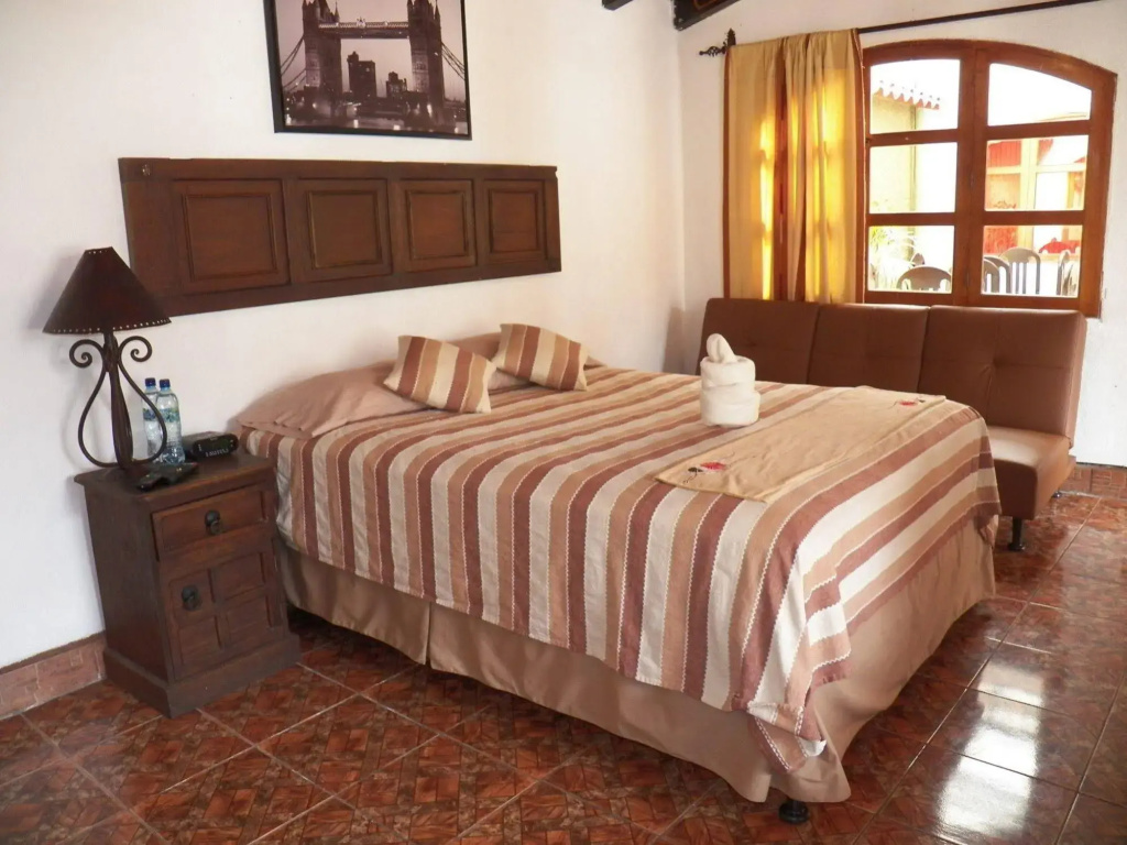 Hotel Ciudad Condal - Général