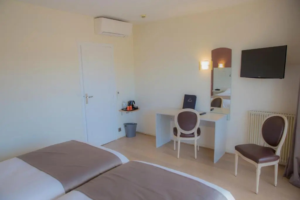 Standard Double room with garden view (twin beds)