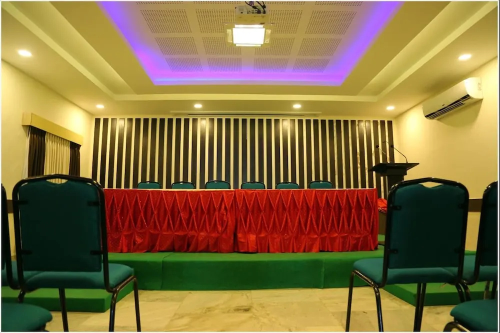Hotel photo 13