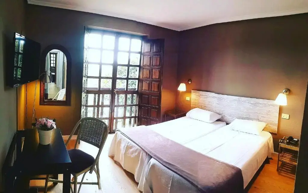 Hotel Colegiata - Chambres