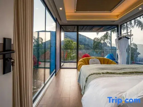 Standard Capsule (full double bed)