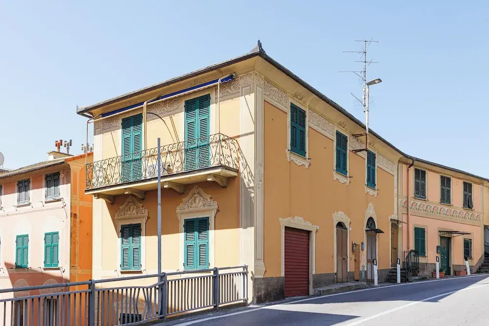 Newly Renovated Ocean View Flat