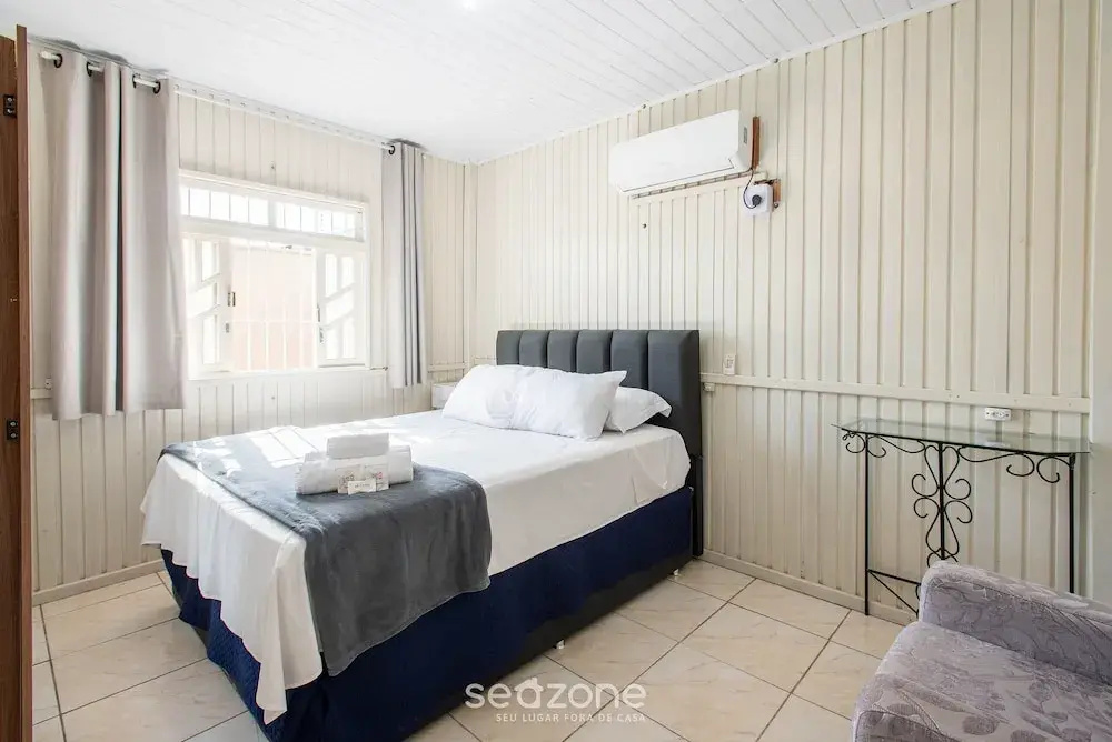 House w/ Barbecue 600 m From the Beach Nus0636