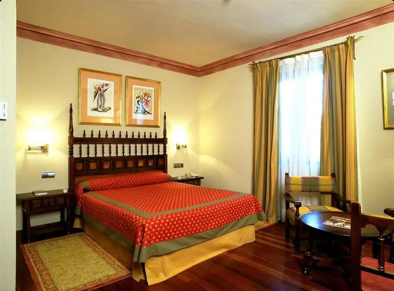 Parador de Calahorra - Chambres