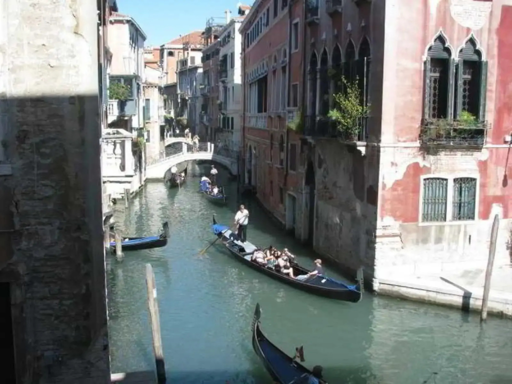 Hotel photo 26
