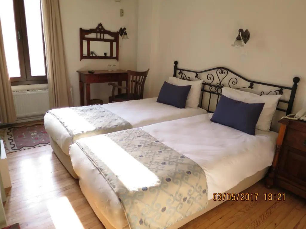 Economy Double room (full double bed)