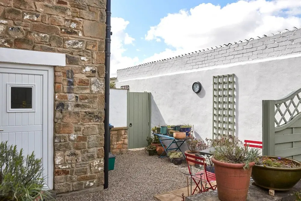 Wood Street Cottage