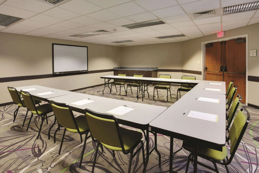 La Quinta Inn & Suites by Wyndham Detroit Metro Airport - Général