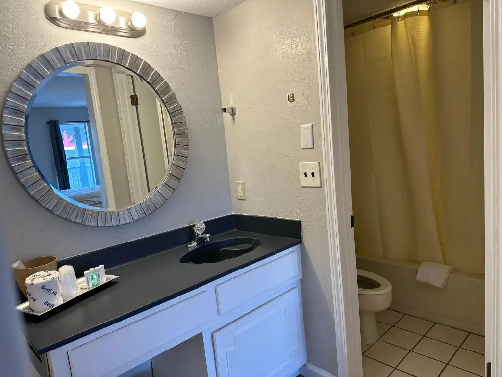 Economy Double room (full double bed)