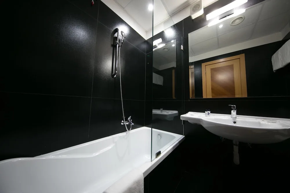Mediterranea Hotel & Convention Center - Chambres