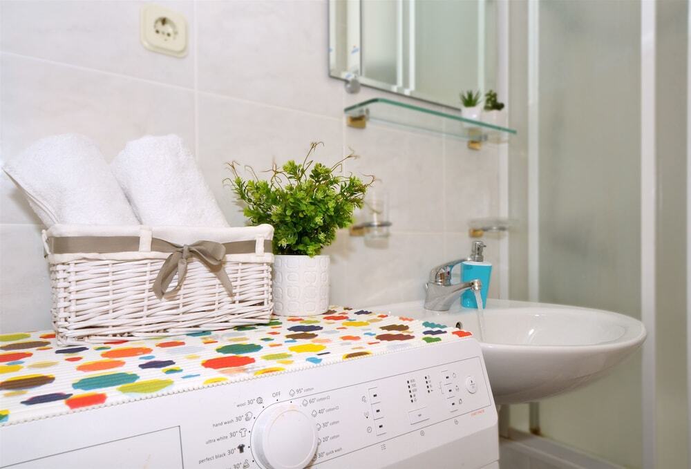 Отель Apartments Sandy, фото 8