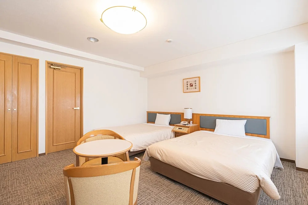 Economy Double room (twin beds)