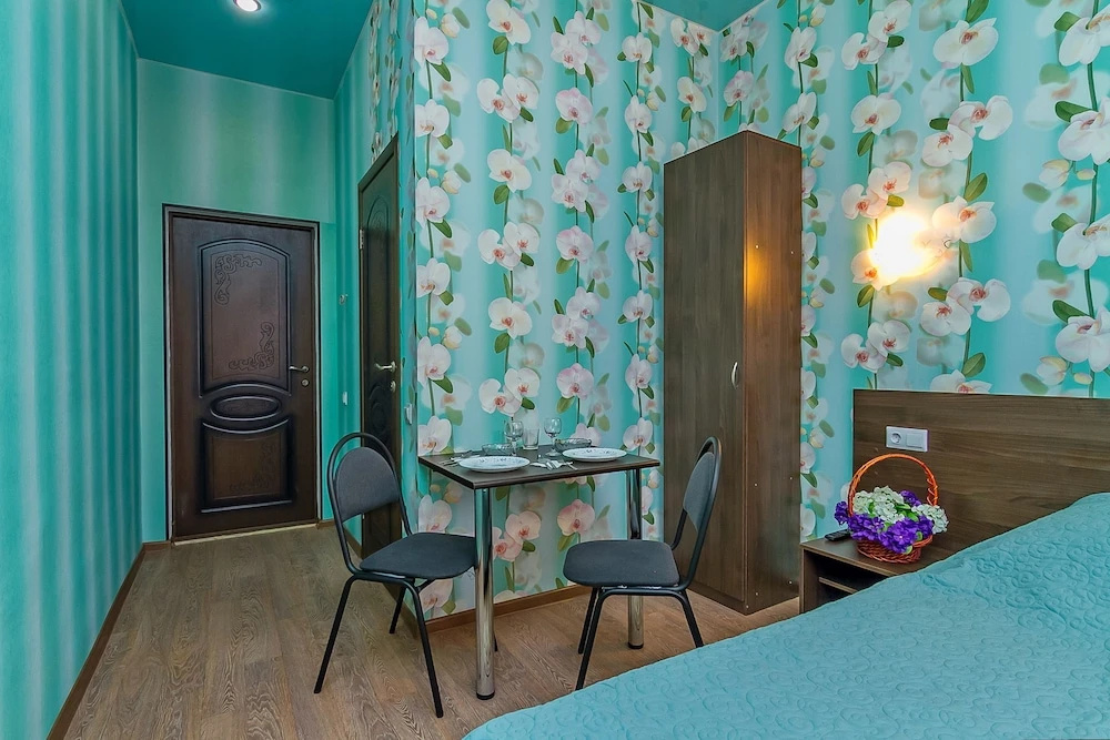 Economy room