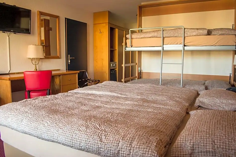 Standard Suite