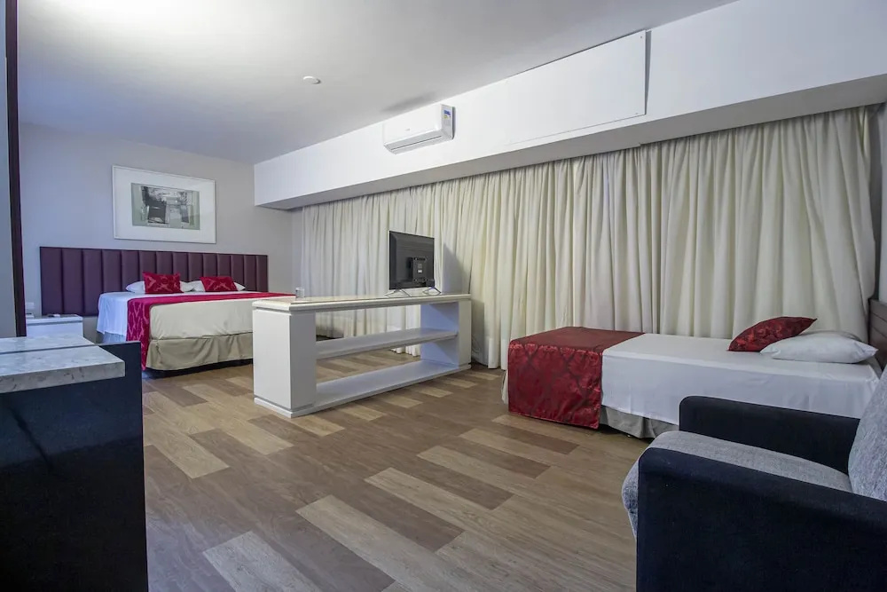 Hotel Victoria Villa Curitiba By Nacional Inn - Chambres