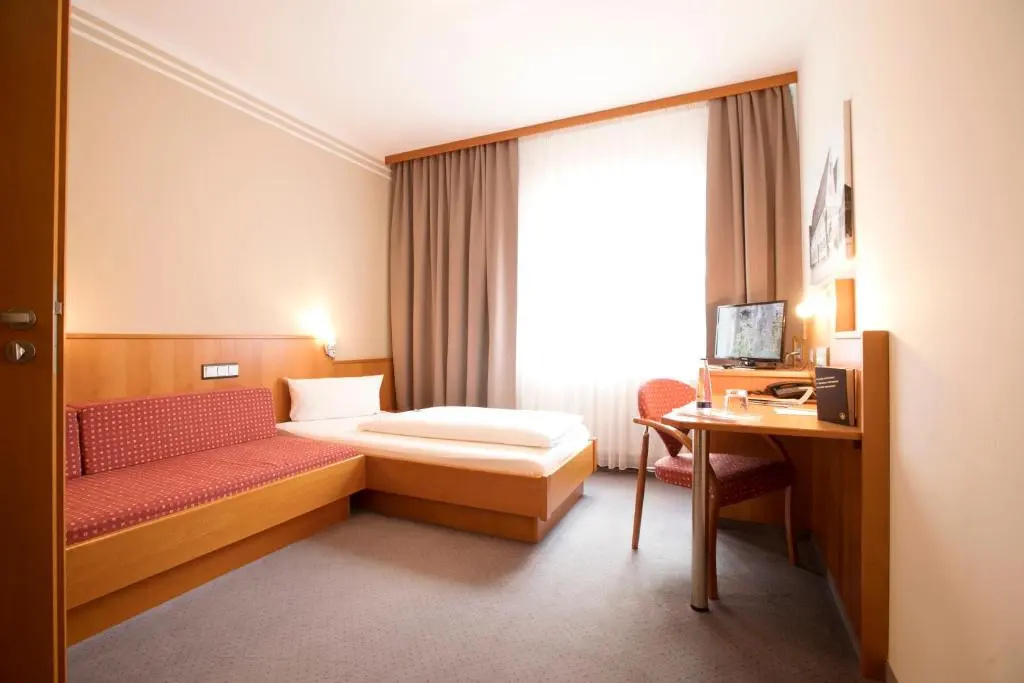 Neumaiers Hirsch Gasthof & Landhotel - Chambres