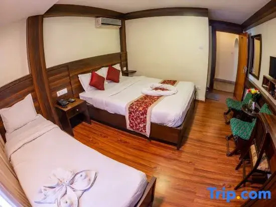Deluxe Triple room