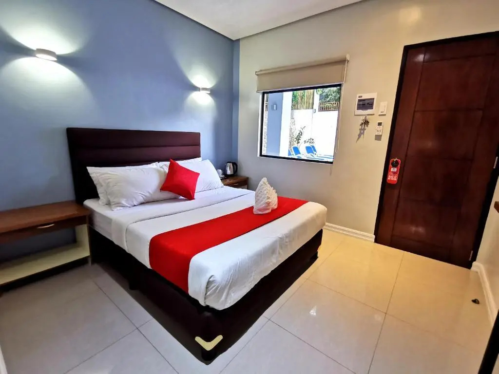 Standard Double room (full double bed)