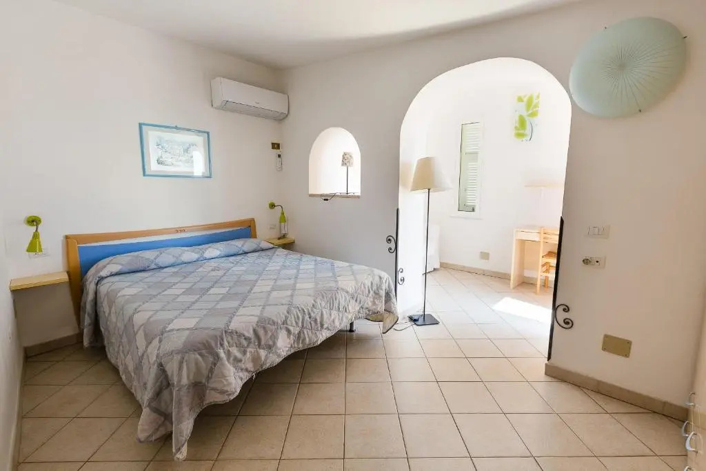 Standard Triple room with balcony and with sea view