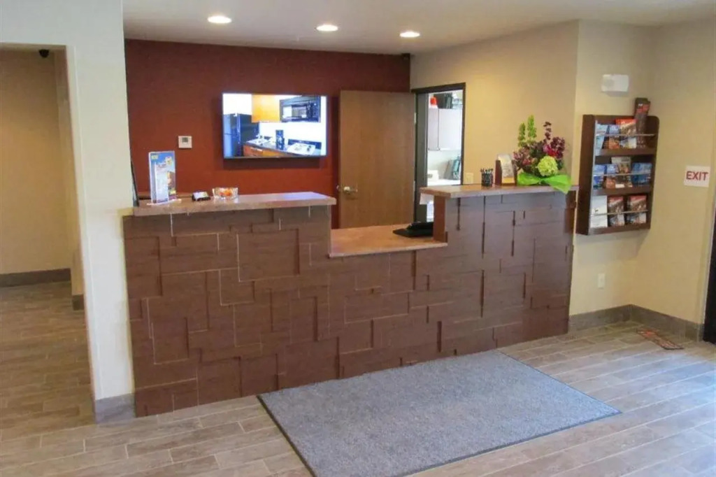 My Place Hotel - Aberdeen, SD — фото 2