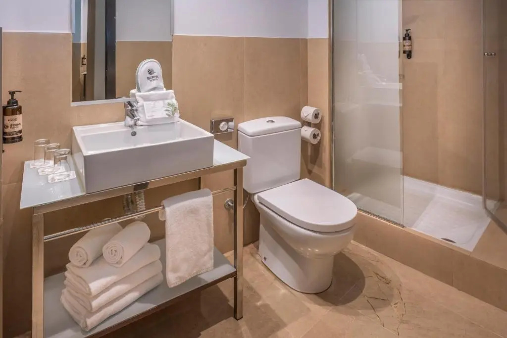 Serhs Del Port Hotel - Chambres