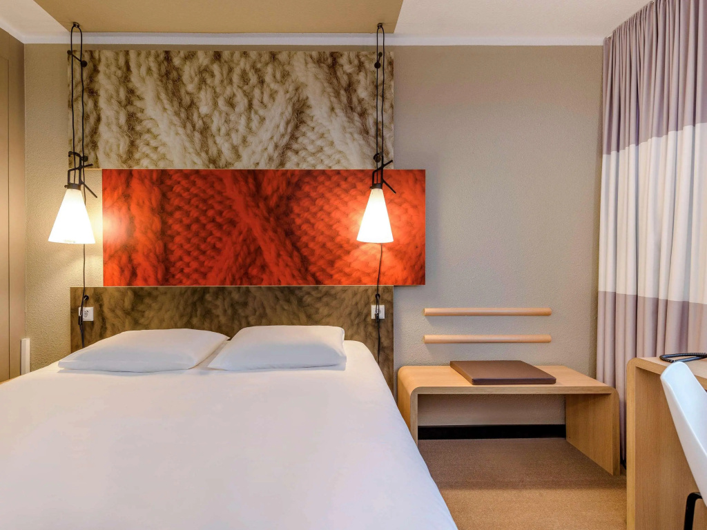 Отель ibis London Docklands Canary Wharf в Лондоне