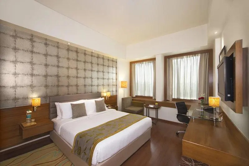 Standard Quadruple Club room (full double bed)