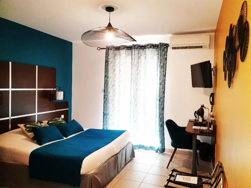 Comfort room