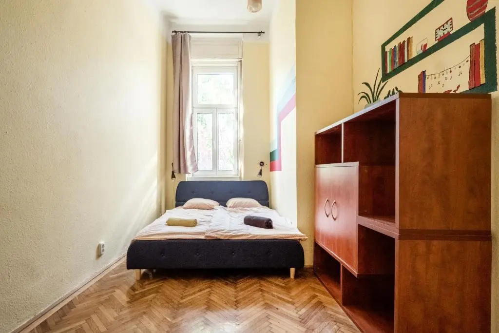 Economy Double room (twin beds)
