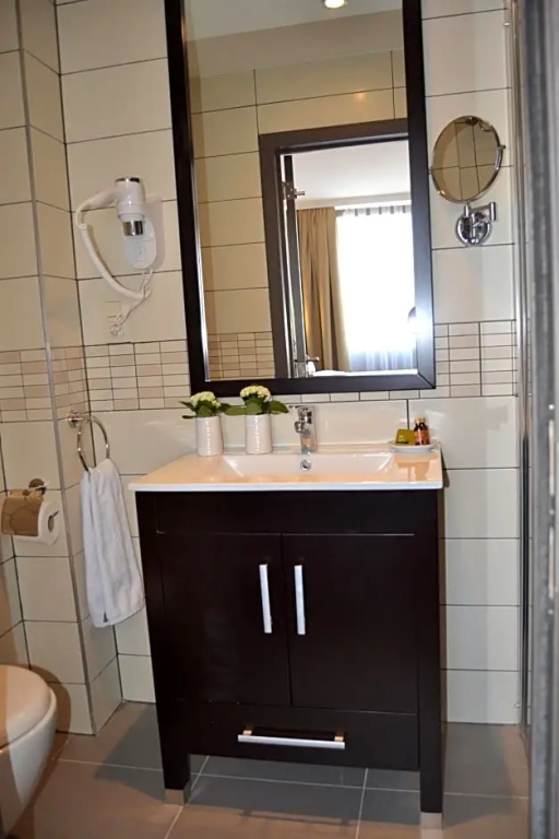 The Helmet Hotel - Chambres