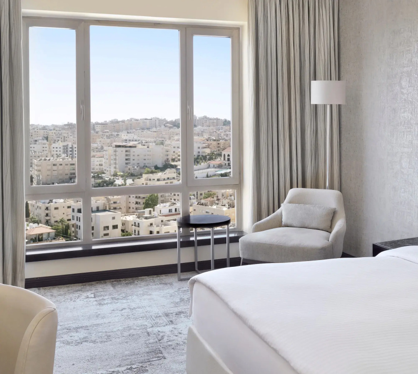 Movenpick Hotel Amman (ex Holiday Inn Amman)