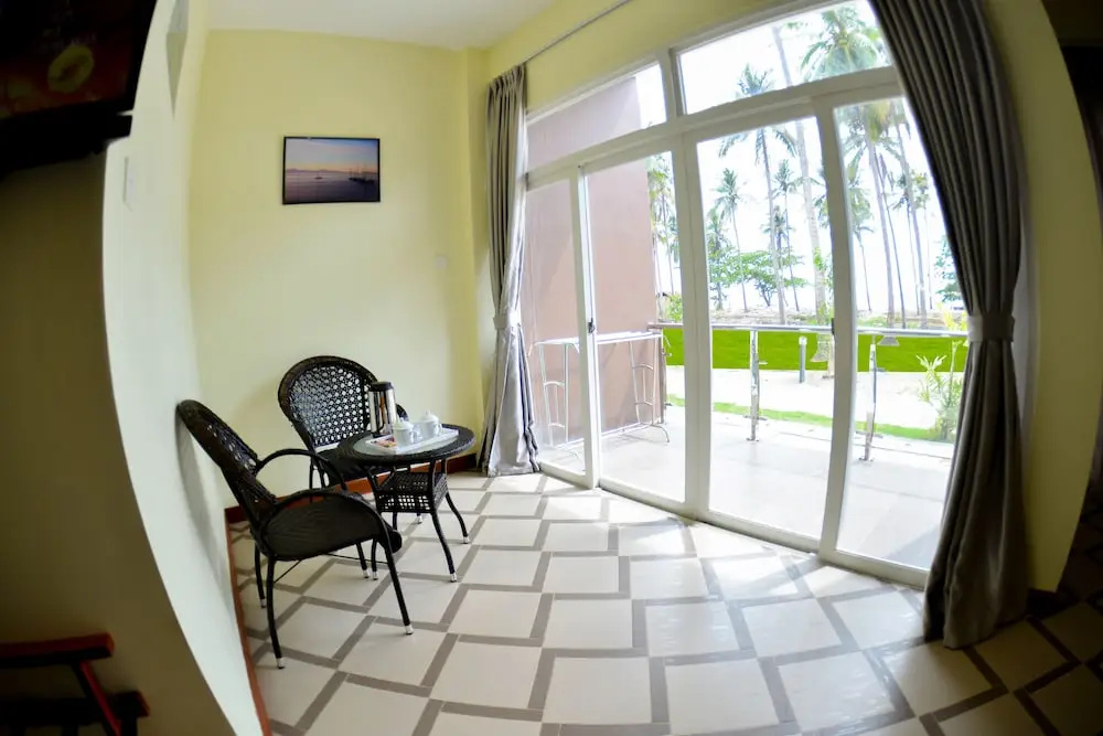 Ocean Blue Ngwe Saung Beach Hotel - Chambres